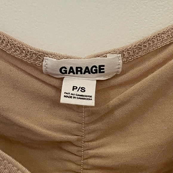 Nude color tank top from garage. Size small - Picture 4 of 4